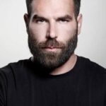 แดน บิลเซเรียน (Dan Bilzerian)