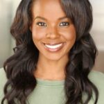 ดาน่า เดวิส (Dana Davis)