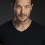 ดาร์เรน อี. สก็อตต์ (Darren E. Scott)