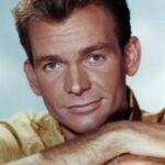 ดีน โจนส์ (Dean Jones)