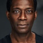 ดีน แม็คเคนซี่ (Dean Mckenzie)