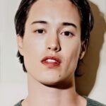 เดเร็ค ลูห์ (Derek Luh)