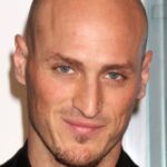 ดีแลน เคนิน (Dylan Kenin)