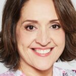 เอเลน่า แคมป์เบลล์-มาร์ติเนซ (Elena Campbell-Martinez)