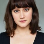 เอลิน่า อัลมินัส (Elina Alminas)