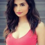 เอลิชา คริส (Elisha Kriis)