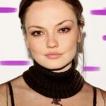 เอมิลี่ มีด (Emily Meade)