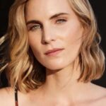 เอ็มม์ ไวส์แมน (Emm Wiseman)