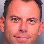 เอริค เมนเดนเดซ (Erik Menendez)