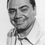 เออร์เนสต์ บอร์กไนน์ (Ernest Borgnine)