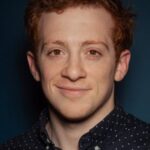 อีธาน สเลเตอร์ (Ethan Slater)