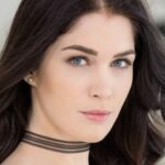 เอเวลิน แคลร์ (Evelyn Claire)