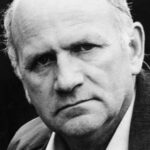 อีวาน ฮูเปอร์ (Ewan Hooper)