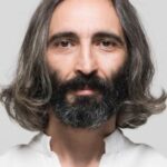 ไฟรัต ตันิค (Fırat Tanış)