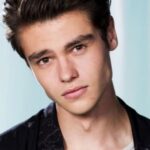 เฟลิกซ์ มัลลาร์ด (Felix Mallard)