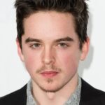 เฟอร์เดีย วอลช์-พีโล (Ferdia Walsh-Peelo)