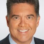 แฟรงค์ บัคลีย์ (Frank Buckley)