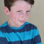 กิ๊บสัน บ็อบบี้ ซโจเบ็ค (Gibson Bobby Sjobeck)