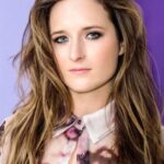 เกรซ กัมเมอร์ (Grace Gummer)