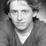 แฮงค์ แฮร์ริส (Hank Harris)