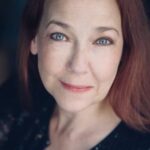 แฮเรียต แซนซอม แฮร์ริส (Harriet Sansom Harris)