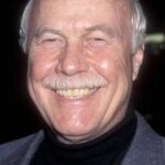 ฮาร์ฟ เพรสเนลล์ (Harve Presnell)