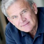 โฮล์มส์ ออสบอร์น (Holmes Osborne)