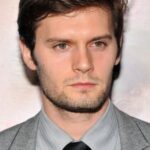 ฮิวโก้ เบ็คเกอร์ (Hugo Becker)