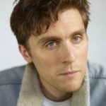 แจ็ค ฟาร์ธิง (Jack Farthing)