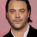 แจ็ค ฮัสตัน (Jack Huston)
