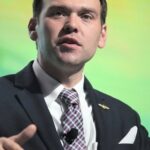 แจ็ก โพโซเบียค (Jack Posobiec)