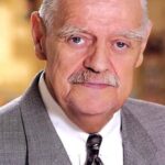 แจ็ค วอลเลซ (Jack Wallace)