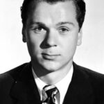 แจ็กกี้ คูเปอร์ (Jackie Cooper)