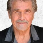 เจมส์ โบรลิน (James Brolin)
