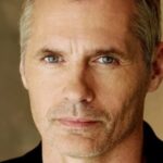 เจมส์ ซี. เบิร์นส์ (James C. Burns)