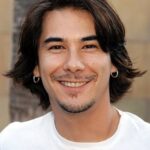 เจมส์ ดูวาล (James Duval)