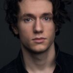 เจมส์ สคัลลี (James Scully)