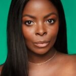 เจเนลล์ เจมส์ (Janelle James)