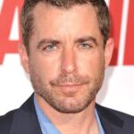 เจสัน โจนส์ (Jason Jones)