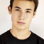 แจสเปอร์ นิวเวลล์ (Jasper Newell)