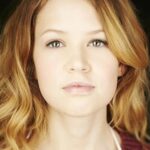 เจนเนสซ่า แกรนท์ (Jenessa Grant)