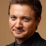 เจเรมี่ เรนเนอร์ (Jeremy Renner)