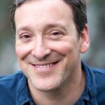 เจเรมี่ ชามอส (Jeremy Shamos)