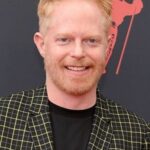 เจสซี่ ไทเลอร์ เฟอร์กูสัน (Jesse Tyler Ferguson)