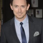 เจเจ ฟิลด์ (JJ Feild)