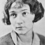 โจน สแตนดิ้ง (Joan Standing)