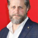 โจ ทิปเปตต์ (Joe Tippett)