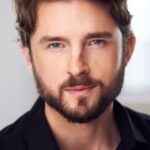 จอห์น เบรการ์ (John Bregar)