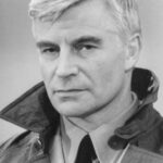 จอห์น แคสเซิล (John Castle)