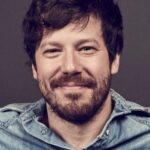 จอห์น กัลลาเกอร์ จูเนียร์ (John Gallagher Jr.)